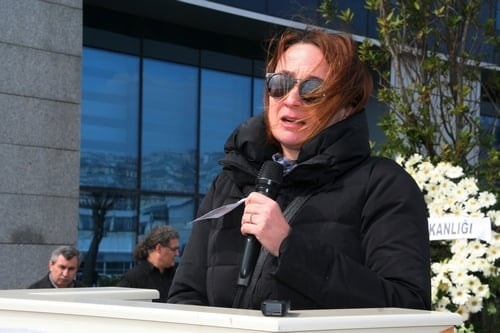 Örnek İnsan Av. Ekrem Erdal Üner’İ Son Yolculuğuna Uğurladık
 - 24