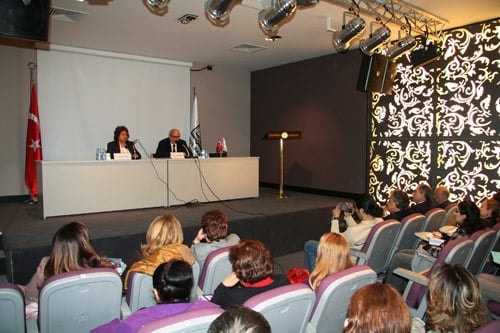 Staj Eğitim Merkezince Düzenlenen Cumartesi Forumları Başladı