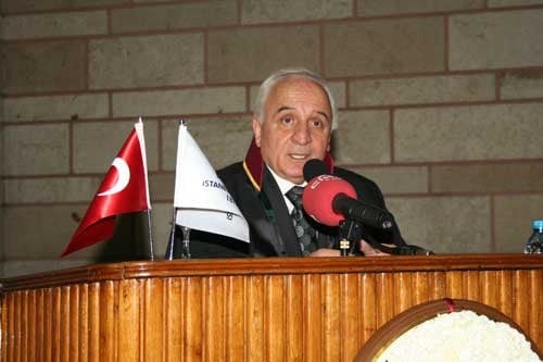 Kolcuoğlu: “Bugün Dünyada Ve Türkiye’De 
Ciddi Bir Hukuk Bunalımı Yaşanmaktadır” - 4