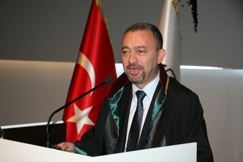 Ümit Kocasakal İstanbul Barosu Başkanlığına Yeniden Seçildi 

 - 77