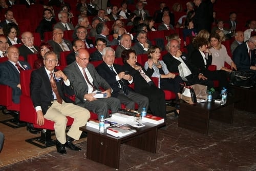 Ümit Kocasakal İstanbul Barosu Başkanlığına Yeniden Seçildi 

 - 48