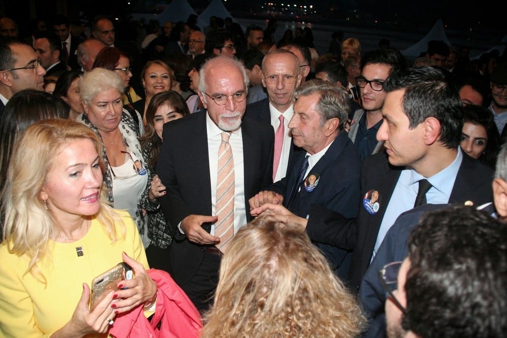 Başkan Durakoğlu Güven Tazeledi - 642