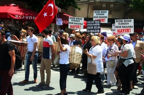 Devrim Yasamız Medeni Kanuna Sahip Çıkıyoruz Yürüyüşü - 10