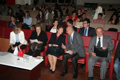 Mülteci Ve Sığınmacıların Sorunları

 - 4