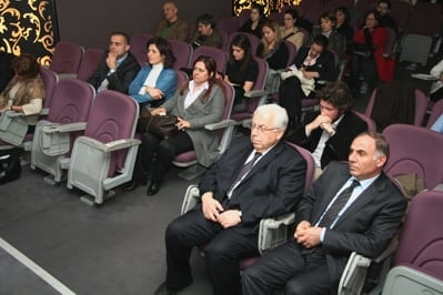 İfade Özgürlüğüne Karşı Baskılar
Bertaraf Olmaya Mahkûmdur - 1