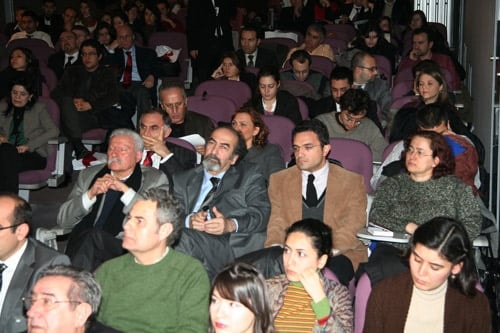 Uygulamada Hukuk Felsefesi Ve Etiğin Önemi  - 5