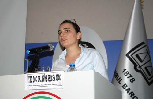 “Kadın Hakları Ve Aile İçi Şiddet” Konulu Sertifika Programı

 - 6