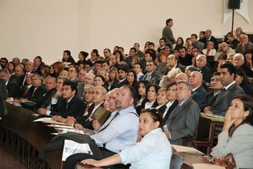 Mesleğe Yeni Başlayan Avukatların Sorunları Forumda Tartışıldı  - 27