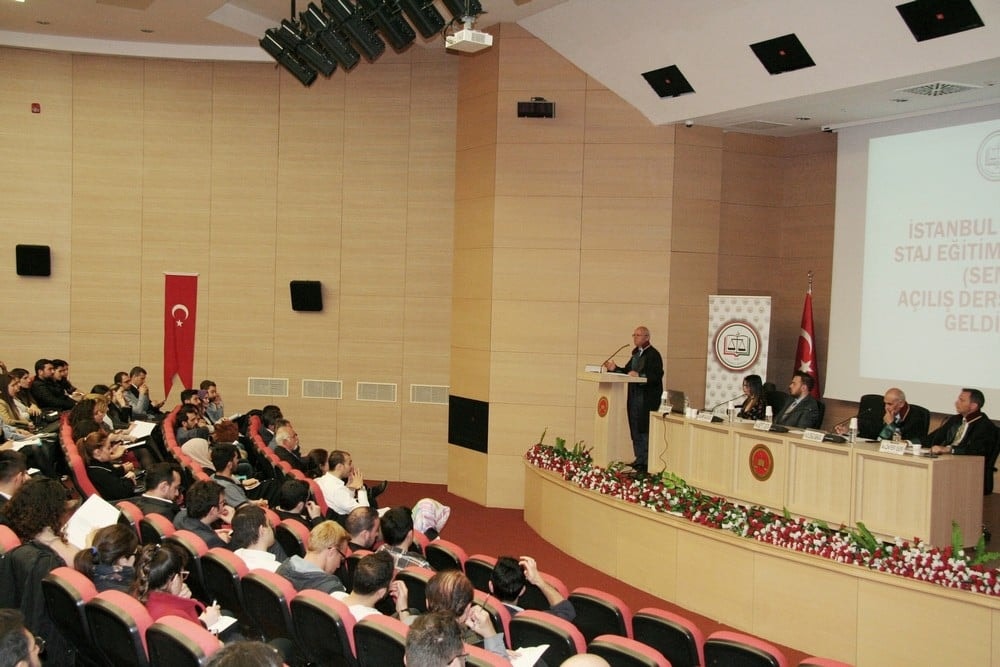 Avukatın Yapacağı İş Hukuk Teknisyenliğine Dönüştürülmemeli - 47