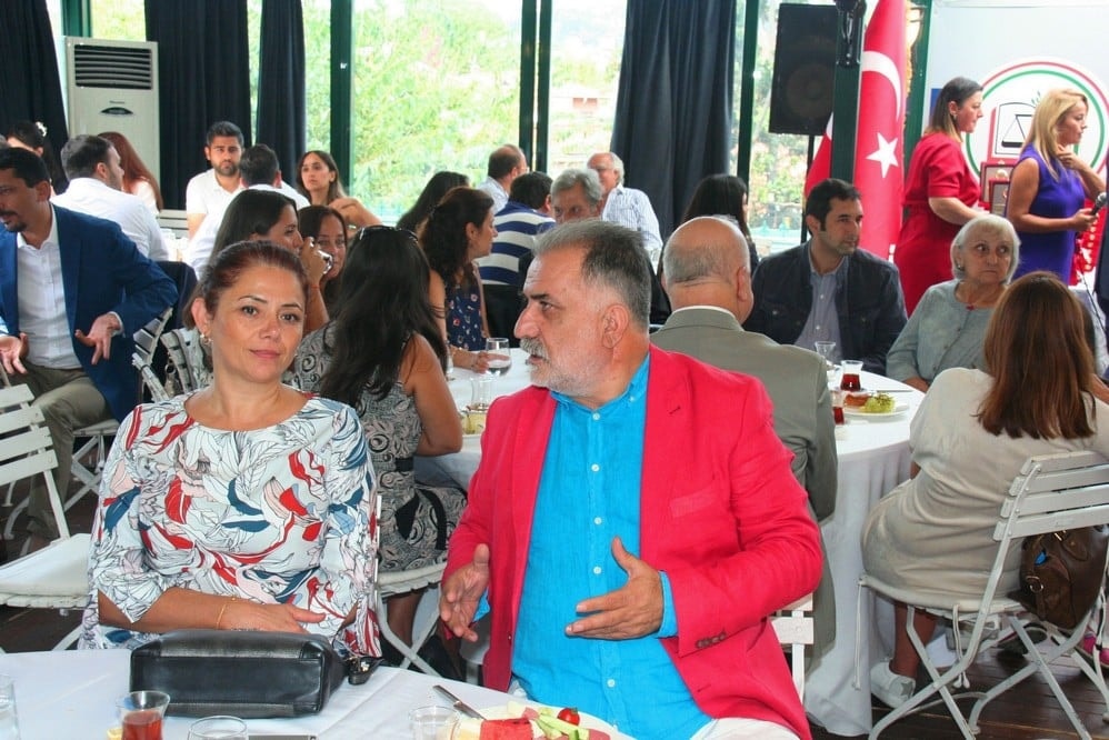 Sem Eğitmenlerine Plaket Verildi - 28