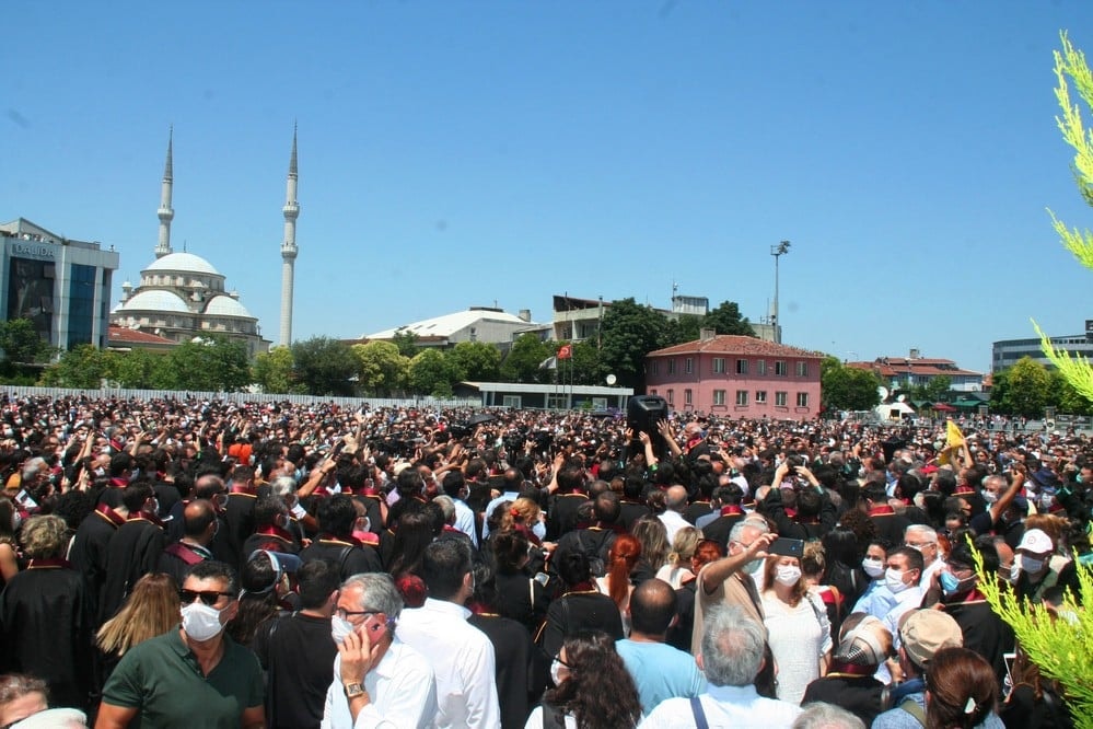 Yasa Yapma Gücünü Silah Olarak Kullananları Uyarıyoruz - 49