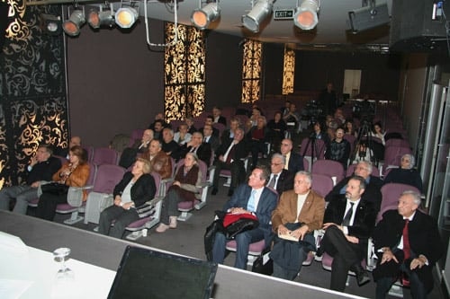 Menemen Olayı Ve Kubilay

 - 10