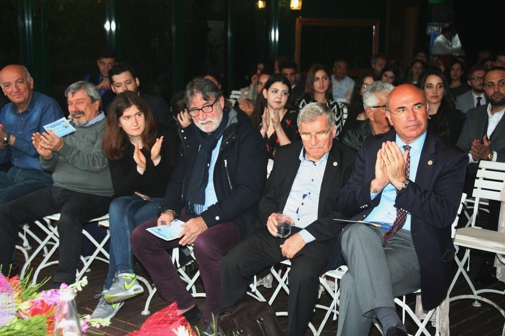 Tarihte Haksız Yargılamaların Gölgesinde Savunmanın Savunulması – II - 34