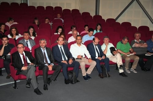 İş Hukukuna İlişkin Sorunlar Ve Çözüm Önerileri
 - 26