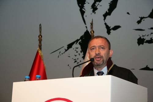 Ümit Kocasakal İstanbul Barosu Başkanlığına Yeniden Seçildi 

 - 97