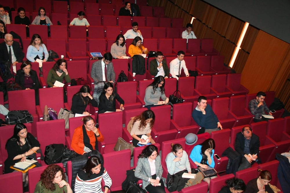 İş Yerinde İşçinin İşveren Tarafından İzlenmesi ve Denetlenmesi - 19