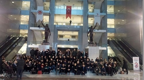 Hukuk Silah, Polis Yargı Olamaz!
 - 39