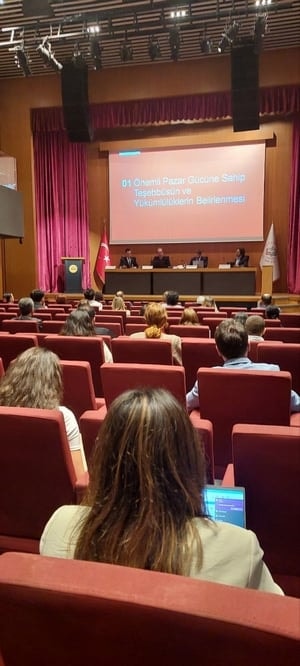 “Elektronik Ticaretin Düzenlenmesi” Semineri - 22