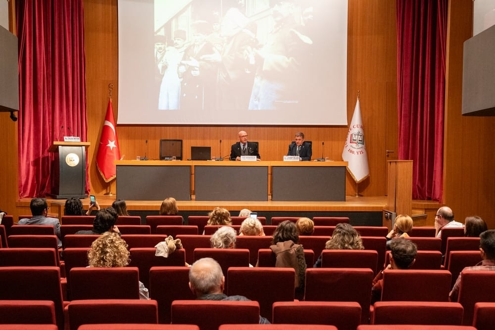 Atatürk ve Cumhuriyet - 6