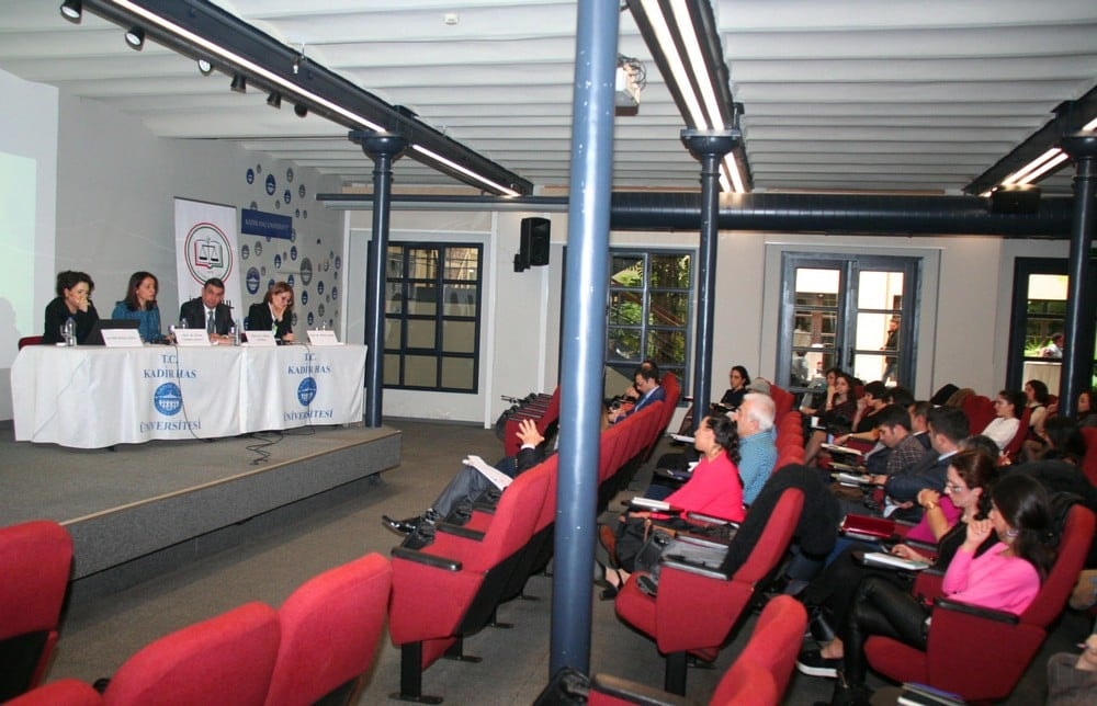 IV. Ulusal Sağlık Hukuku Sempozyumu - 44