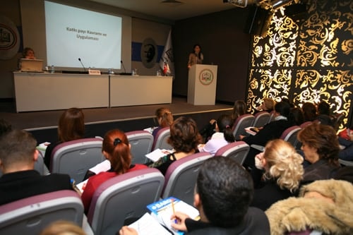 Kadın Hakları Merkezi Adli Yardım Bürosu Avukatları İçin “Kadın Hakları Ve Aile İçi Şiddet” Konulu Eğitim Seminerleri Düzenledi  - 2