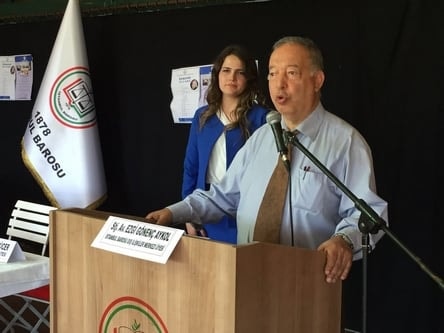 35. Dönem Hukuk İngilizcesi Ve Terminolojisi Derslerini Tamamlayanlara Katılım Belgeleri Verildi
 - 8