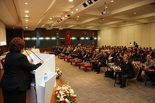 Türkiye Kurgusal Duruşma Yarışması Finalinde 
Kars Barosu Birinci, İstanbul Barosu İkinci, Antalya Barosu Üçüncü Oldu - 1