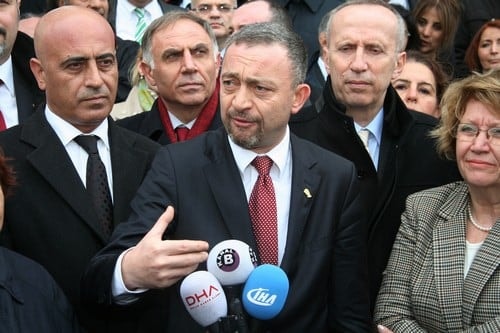 Savunmanın Ve Baronun Yargılandığı Dava Beraatla Sonuçlandı

 - 44