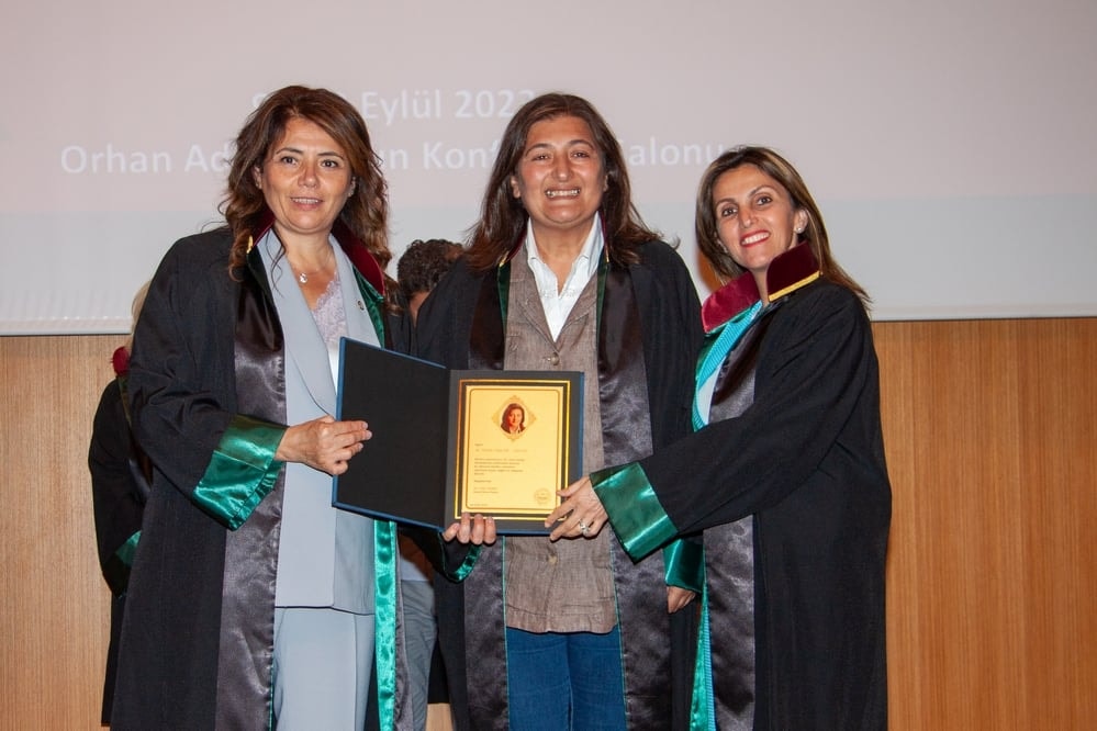 Meslekte 25, 30 ve 35 Yılını Dolduran Meslektaşlarımıza Plaket Verildi - 139