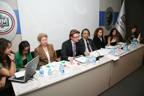 Sosyal Paylaşım Ağları Ve İnternet Korsanlığı
 - 20