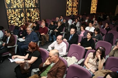 Endüstriyel Gıdalarla Sağlıklı Beslenme Şansı Yok
 - 14