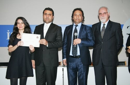 21. Dönem Hukuk İngilizcesi Ve Terminolojisi Derslerini Tamamlayanlara Katılım Belgeleri Verildi
 - 7