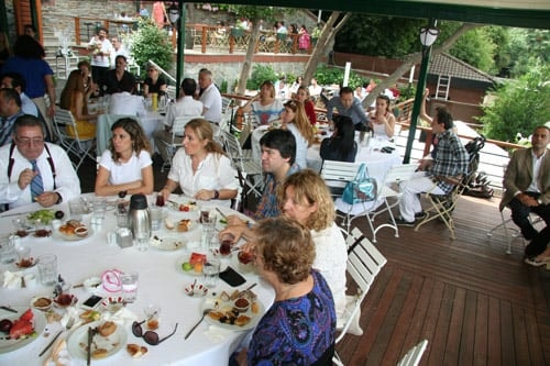 Staj Eğitim Merkezi Eğitmen Meslektaşlarımız Kahvaltıda Bir Araya Geldi
 - 7