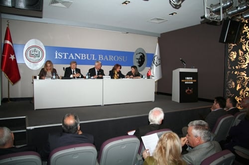 Baro Meclisi 30. Genel Kurulu Toplandı
 - 3