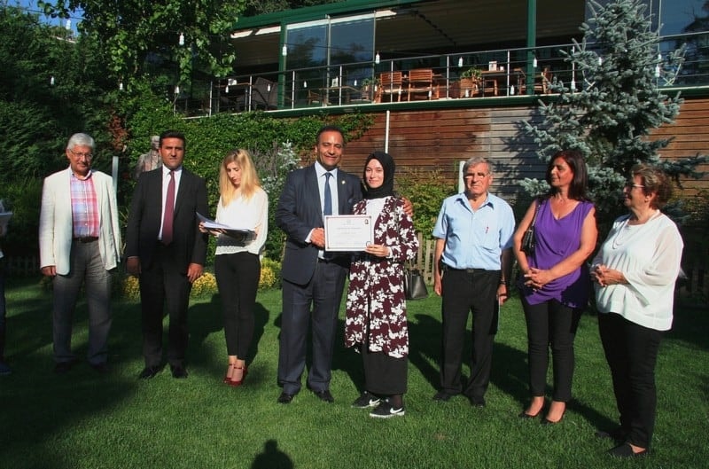 37. Dönem Hukuk İngilizcesi Ve Terminoloji Derslerine Katılanlara Törenle Belgeleri Verildi - 20