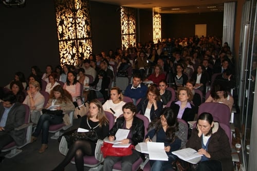 “Kadın Hakları Ve Aile İçi Şiddet” Konulu Sertifika Programı Devam Ediyor - 3