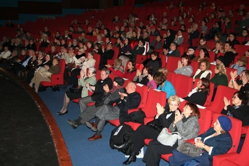 Devrim Yasalarının İçi Boşaltılıyor

 - 35