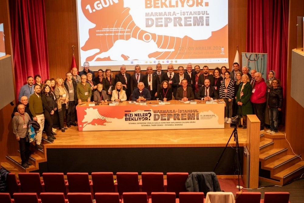 “Marmara-İstanbul Depremi-Bizi Neler Bekliyor?” Kongresi İstanbul Barosu’nda Yapıldı - 3