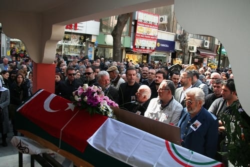 Örnek İnsan Av. Ekrem Erdal Üner’İ Son Yolculuğuna Uğurladık
 - 35