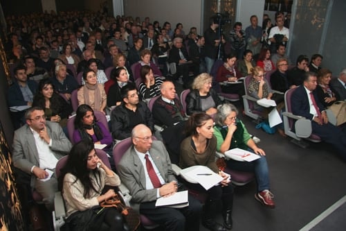 Kentsel Dönüşüm Ve 2-B Yasası
 - 24