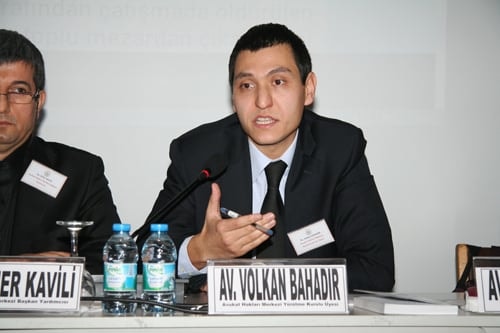 Avukata Yönelik Baskı Vatandaşa Yapılmış Sayılır

 - 42