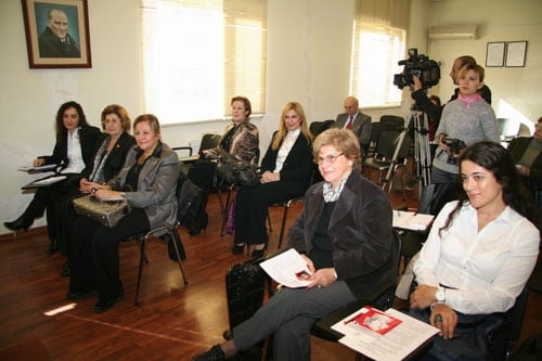 Kadına Yönelik Şiddet Sadece Kadının Sorunu Değildir

 - 2