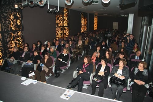 Önder Kadınlar Ödüllendirildi
 - 13