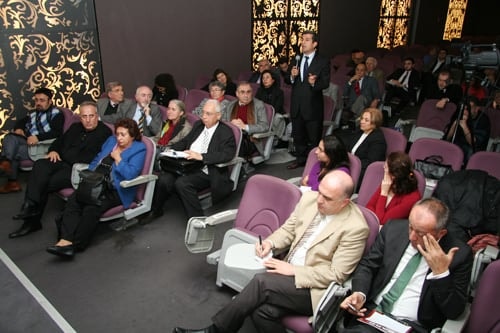 İnsan Haklarında Bir Arpa Boyu Yol
 - 25