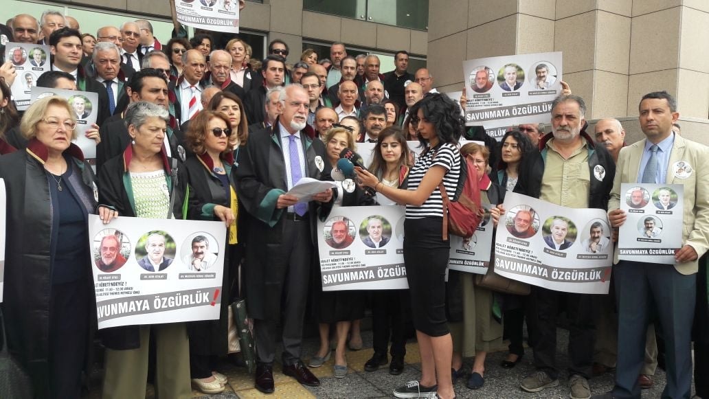 Parola Hukuk, İşareti Demokrasi - 2