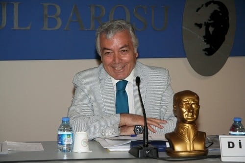 Adalet Bakanlığının Avukatlık Yasa Taslağıyla Vesayet İnanılmaz Boyutlara Ulaşıyor

 - 2