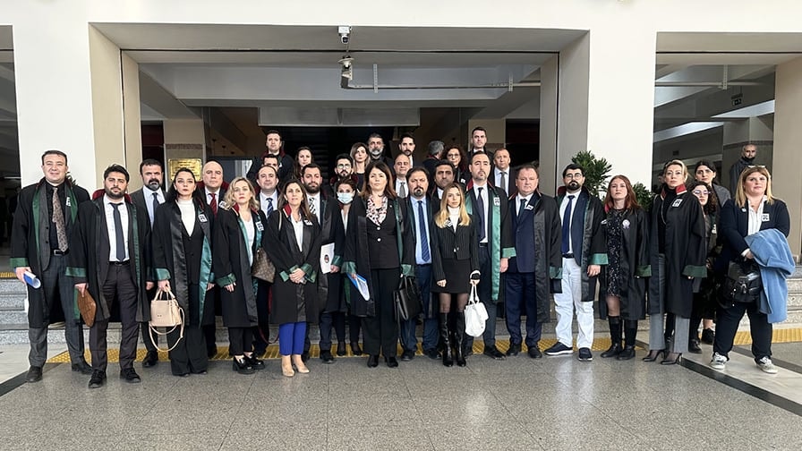 Meslek Şehidimiz Av. Servet Bakırtaş için Bakırköy Adliyesi’ndeydik