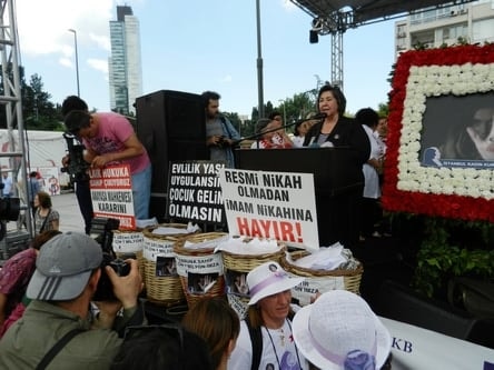 Devrim Yasamız Medeni Kanuna Sahip Çıkıyoruz Yürüyüşü - 51