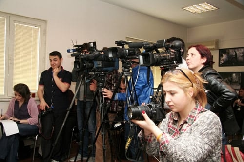 Savunma Dimdik Ayakta, İyi Ki Avukatlar Var!

 - 6