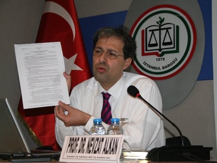 “Kadın Hakları Ve Aile İçi Şiddet” Konulu Sertifika Programı

 - 6